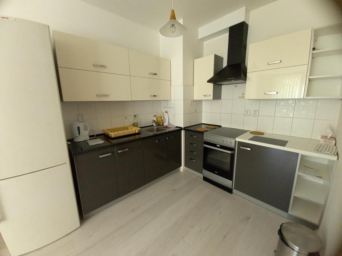 Apartment Golden Praga Esterno foto